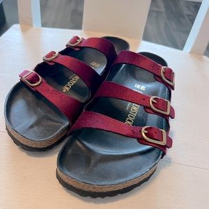 Birkenstock sandals, Red Velvet, Size 40 (9-9.5)